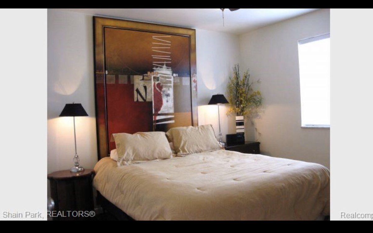 lisa_snay's tweet photo. Open House Alert 130pm-3pm today!
253 Townsend Birmingham Mi
Come and see this phenomenal in town rental opportunity that is sophisticated and elegant in town living at its very best! 
Lisa Snay 
Shain Park Realtors 
810.531.4173
#RealEstate #Birmingham #lease #luxurylife https://t.co/Rw1rYxC3xt