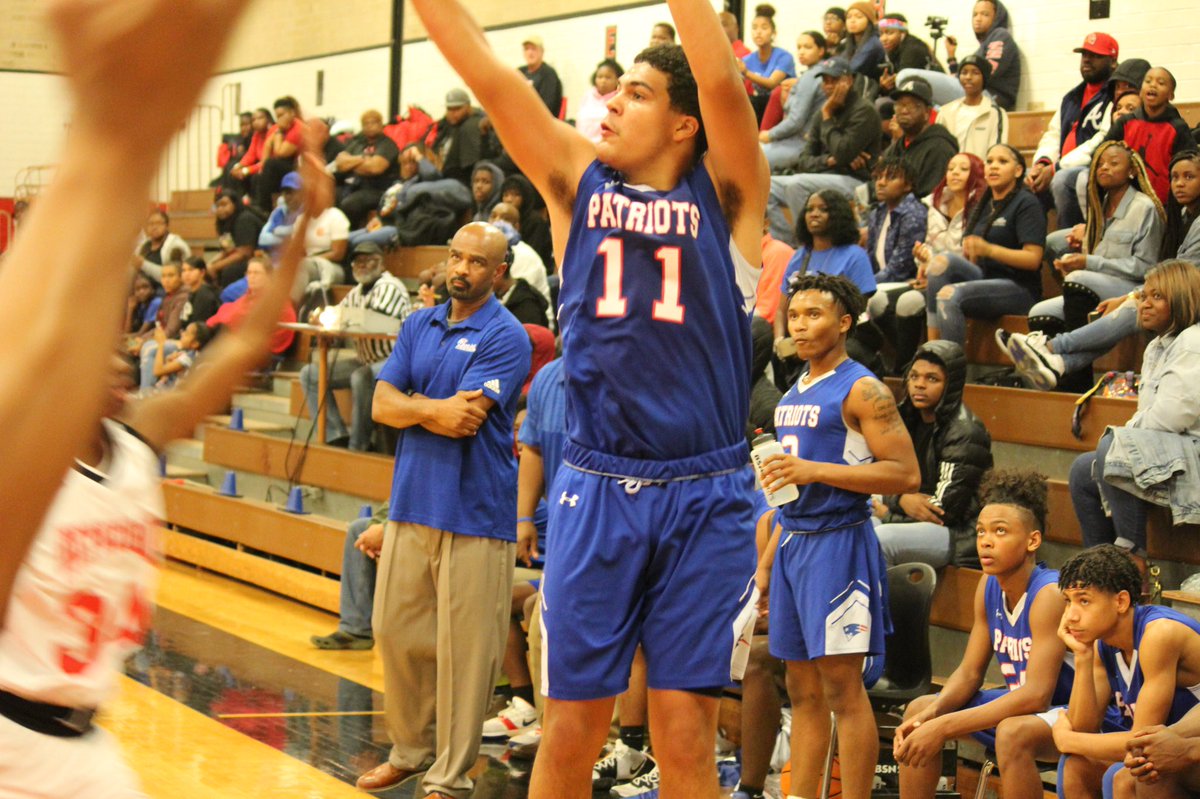 AugPressSports's tweet photo. Westside’s 73-71 overtime win against Jefferson County last night featured several heroes. Felix Booker, who led the Pats with 24, nailed a 3 to send the game to OT. And both Booker’s 3 and Khalon Hudson’s game winner came on assists by J’Quan Collier, who scored 19 in the win. https://t.co/58I8VEk8J8