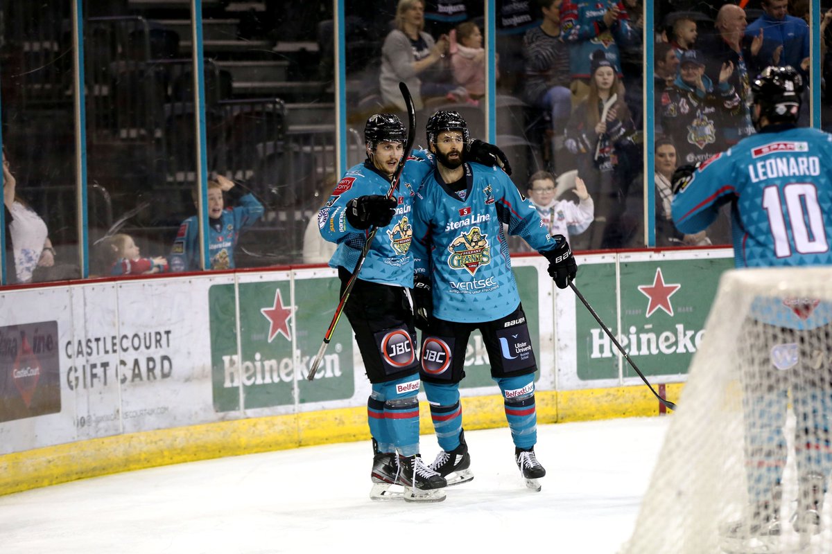 BelfastGiants's tweet photo. 🚨 GIANTS WIN! 🚨
Giants 4️⃣ - 1️⃣ @covblazehockey
#WeAreGiants | #BELvCOV | #EIHL https://t.co/anceJoikIo