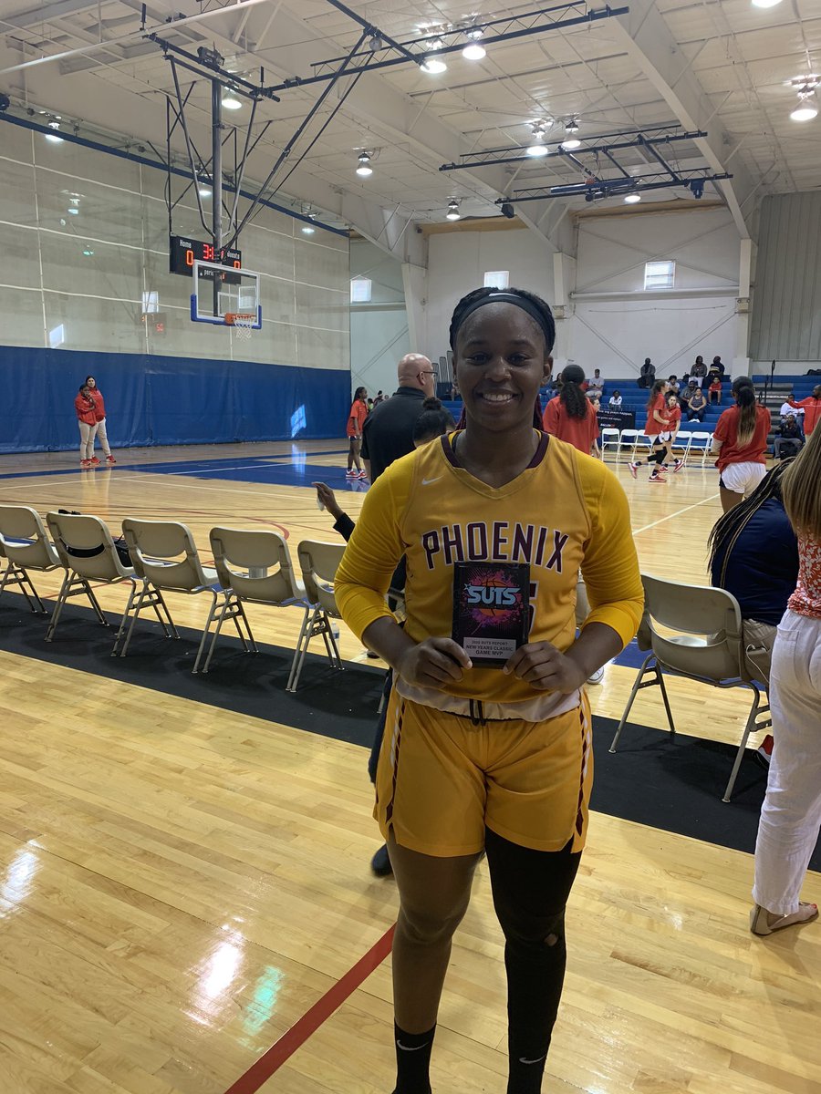 Back2Back. ECU ‘21 Triniti Youngblood selected game MVP for second day in a row after leading @BDCHSGirlsHoops to back to back wins at the SUTS New Years event She is one of the most versatile players in Florida. <a href="/ECunitedbball/">eastcoastunited</a> <a href="/TYoungblood25/">Triniti Youngblood25</a> @BrandonPGHFL <a href="/SUTSReport/">SUTS Report</a> @ASGR1995