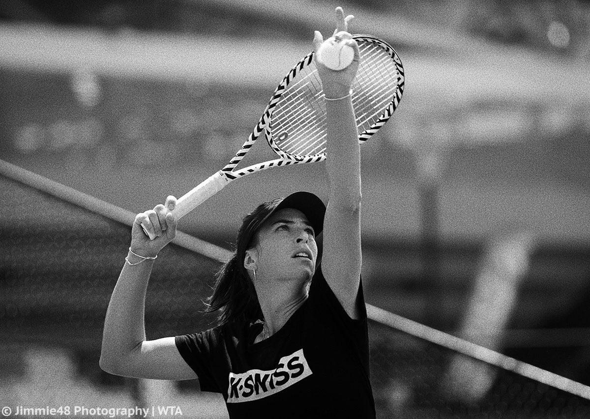 Ajla Tomljanovic @Ajlatom