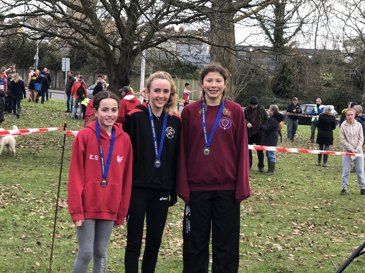 TeamYelling tweet media