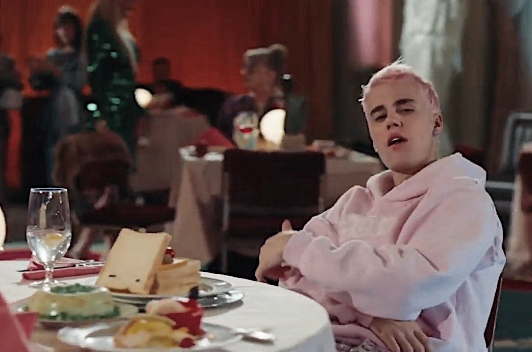 he’s so perfect #YummyMusicVideo
