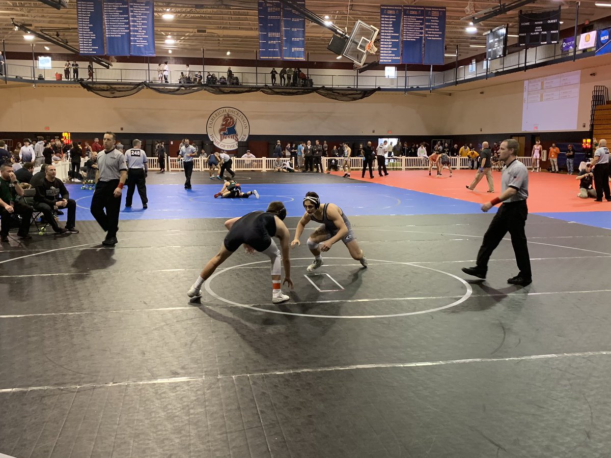 MontvilleTwpSch's tweet photo. B. Teresa wins his semifinal match 4-3 and is moving on to the Finals! #SamCali #MustangPride #GiddyUp @MontvilleWrest1 #MTHS https://t.co/MW0PWPhZiO
