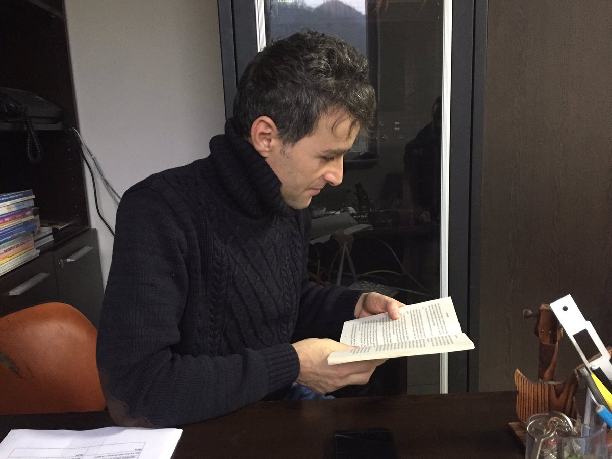 Çok gezen mi bilir?Çok okuyan mı bilir?Bu sorunun cevabını bulmak için okuyorum. #ikizceokuyor
@kasimogluBerat <a href="/kutlutekinbas/">Kutlutekin BAŞ</a> <a href="/ikizcemem52/">İKİZCE İLÇE MEM</a> <a href="/SeddarYavuz/">Seddar Yavuz</a> <a href="/ziyaselcuk/">Ziya Selçuk</a>