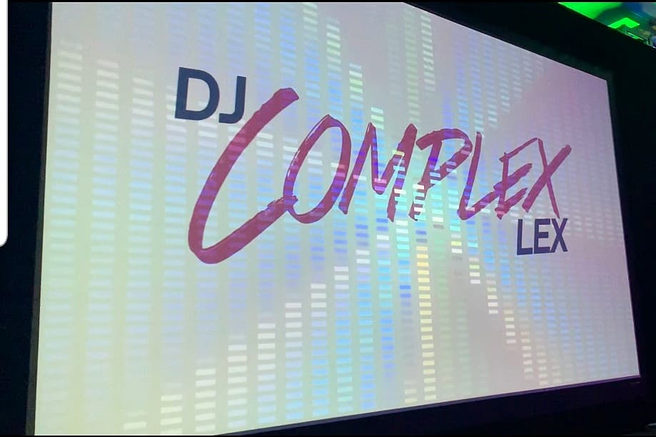 djcomplexlex's tweet image. Went down the rabbit hole last night &amp;amp; DJ'd the @LoewsHollywoodHotel annual Holiday Party 😉 Lots of merengue, cumbia &amp;amp; latin for the 300+ guests ♥️ Ya'll pulled off an insane Alice in Wonderland themed event, thank you for dressing me up as Alice! 👸🎩🐇🍄♣️♦️