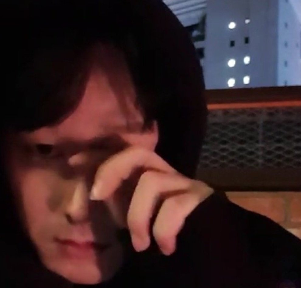 LQ_LHW's tweet photo. 인스타 라이브방송 눅 https://t.co/KNfDjOpbYF