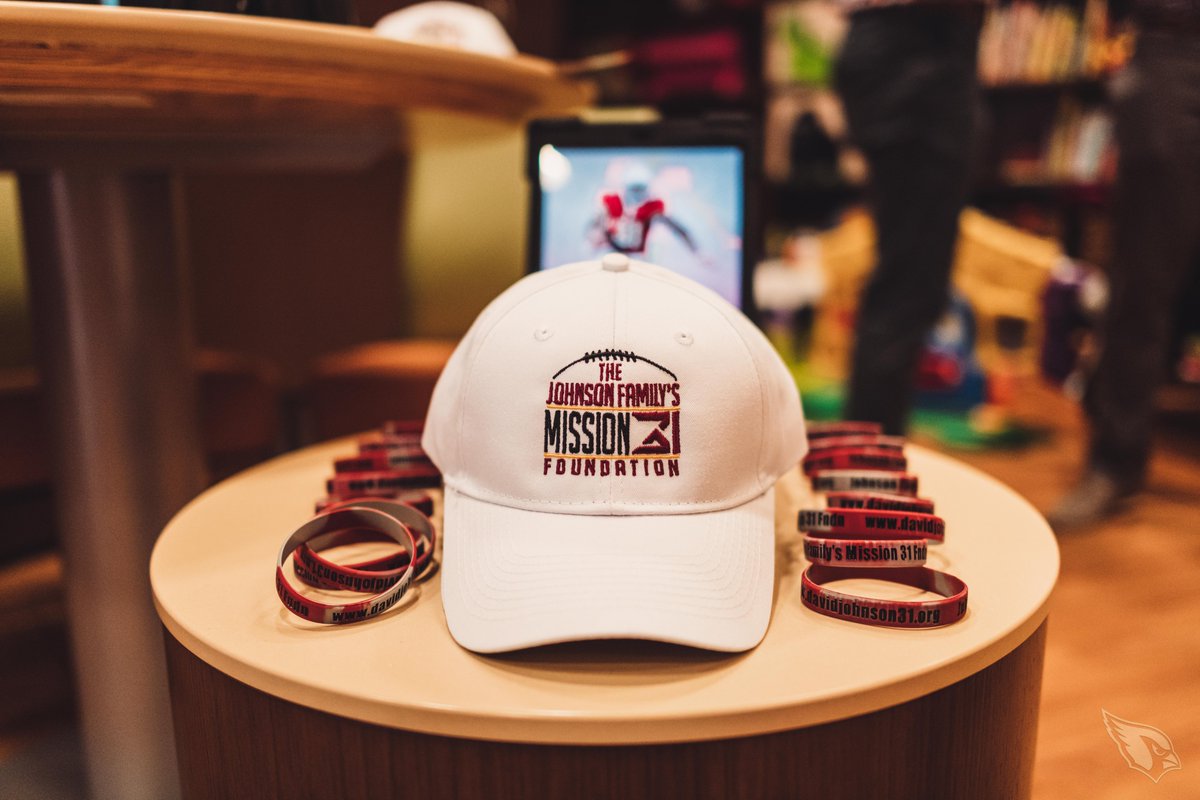 AZCardinals's tweet photo. Retweet to help @DavidJohnson31 earn a $25,000 contribution to @Mission31_FDN.

#WPMOYChallenge + David Johnson 
#WPMOYChallenge + David Johnson 
#WPMOYChallenge + David Johnson 
#WPMOYChallenge + David Johnson 
#WPMOYChallenge + David Johnson 
#WPMOYChallenge + David Johnson https://t.co/yw2RswnmoD