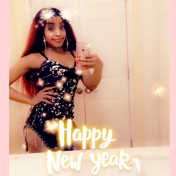 #HappyNew2020 https://t.co/vsRasRyvG4<a href="/tag/happynew2020"class="tags">#HappyNew2020</a>