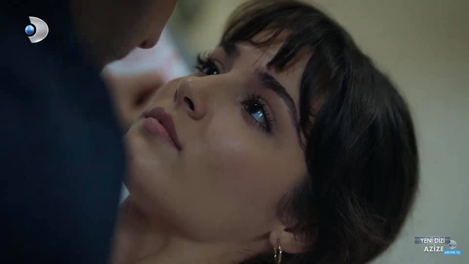 <a href="/HandeErcel/">Hande Erçel</a> la reina 👑 #Azize #azizebitmesin #SaveAzizeDizi <a href="/SurecFilm/">Süreç Film</a>