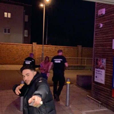 shaunperren's tweet photo. #NewProfilePic https://t.co/UrDLTA5vPd