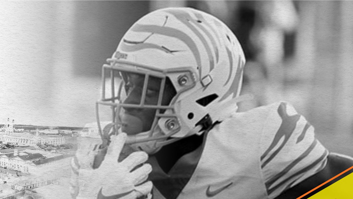 seniorbowl's tweet photo. Welcome to the Best-of-the-Best! @MemphisFB RB Antonio Gibson (@AntonioGibson14) has officially accepted his invitation to the 2020 Reese’s Senior Bowl! #GoTigersGo #TheDraftStartsInMOBILE https://t.co/RleV0apAkM