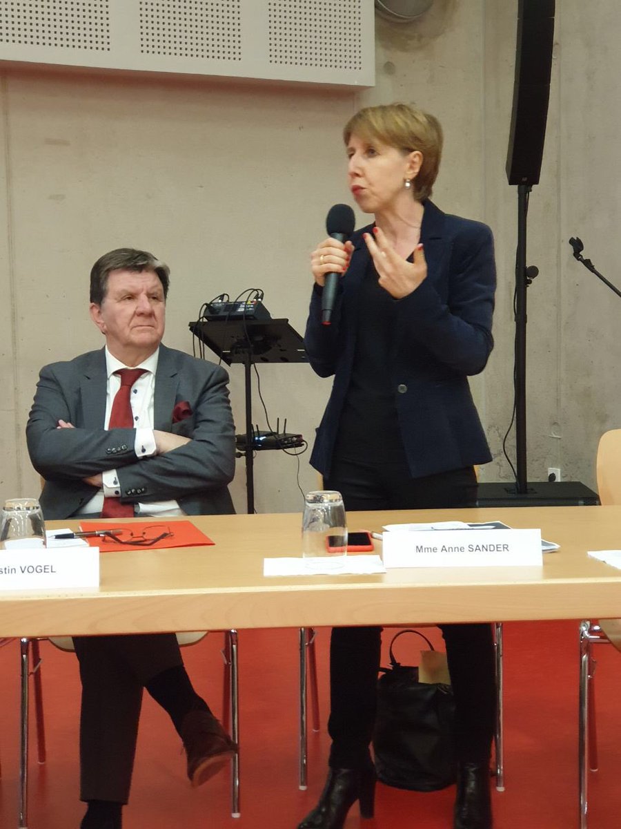 EPLibertes's tweet image. Présente ce soir à l’assemblée générale de l’association des #maires du #Kochersberg et Ackerland dans ma circonscription. A l’aube de cette nouvelle année j’ai tenu à expliquer mon #action de députée mais surtout renouveler mon souhait d’être le relai de leurs #préoccupations !