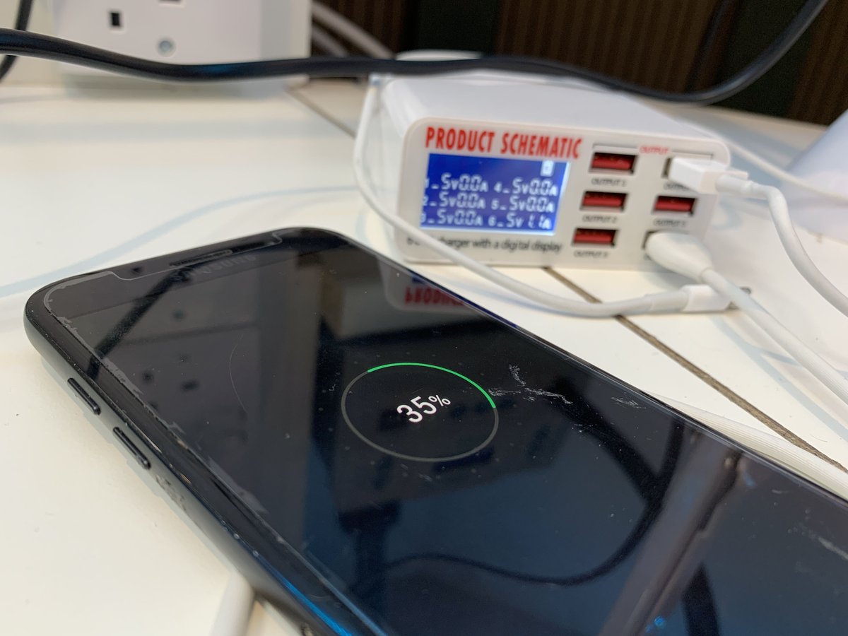 Midleton_IT's tweet image. 🔌 Samsung Port Repair! 🔌

Here we have a Samsung A5 with a super common fault

We ran one jumper and solved the issue!

➡️ MidletonIT.ie ⬅️