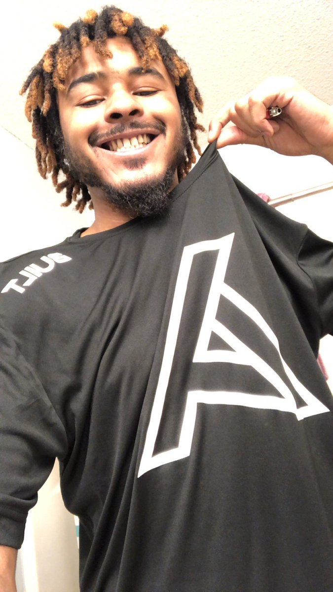 WHOTFISQUAD's tweet photo. Oh yeah, peep the New Jersey’s too😎

#TotalAdvantage 

📈📈📈📈📈 https://t.co/aki1GZw3QW