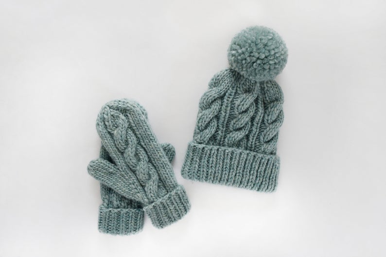knithacker's tweet photo. Designer Spotlight: Easy Knit Hat Patterns Designed By Destiny Meyer, Including One Like Prince Archie's 'Bobble' Pom-Pom Hat! 👉 https://t.co/wRs0SOXSj0 #knitting #knit #PrinceArchie #PrinceArchiesHat #handmade #diy #easyknitting https://t.co/GF9lTmym0r