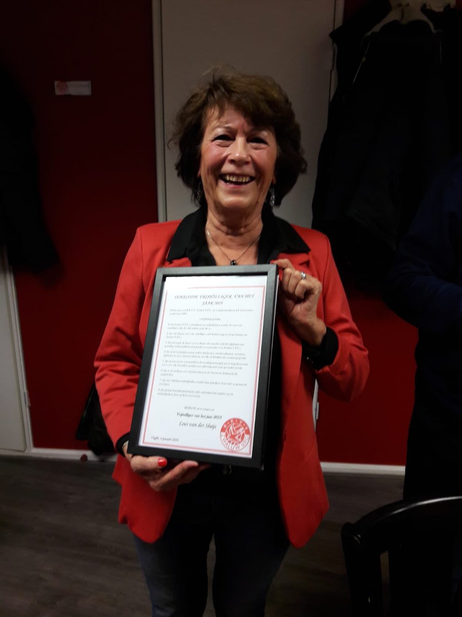 <a href="/ZwaluwVFCVught/">Zwaluw VFC</a> vrijwillig(ster) van het jaar. 👌Loes, dik verdiend! 💪