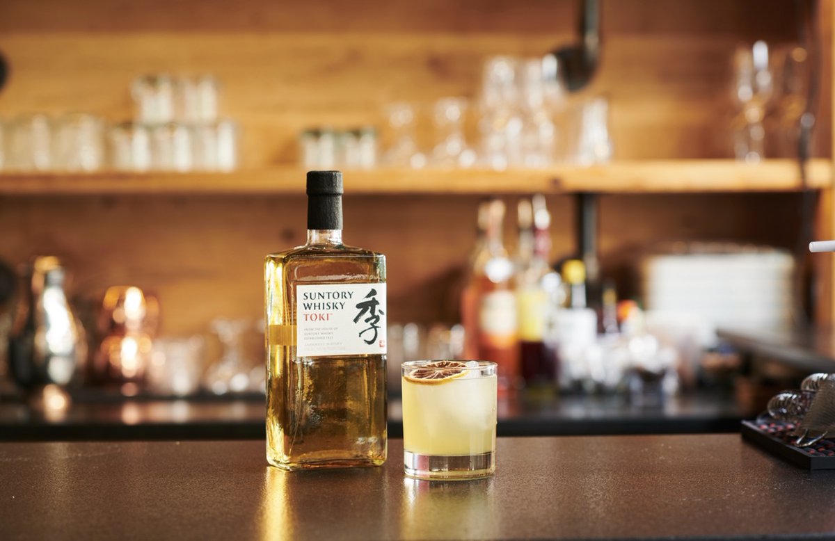 PhilaRestWeek's tweet image. Try @suntorytoki cocktails during CCD Restaurant Week! Toki is silky with a subtle sweet and spicy finish. #CCDRW #TokiTime

📸: Ian Shiver