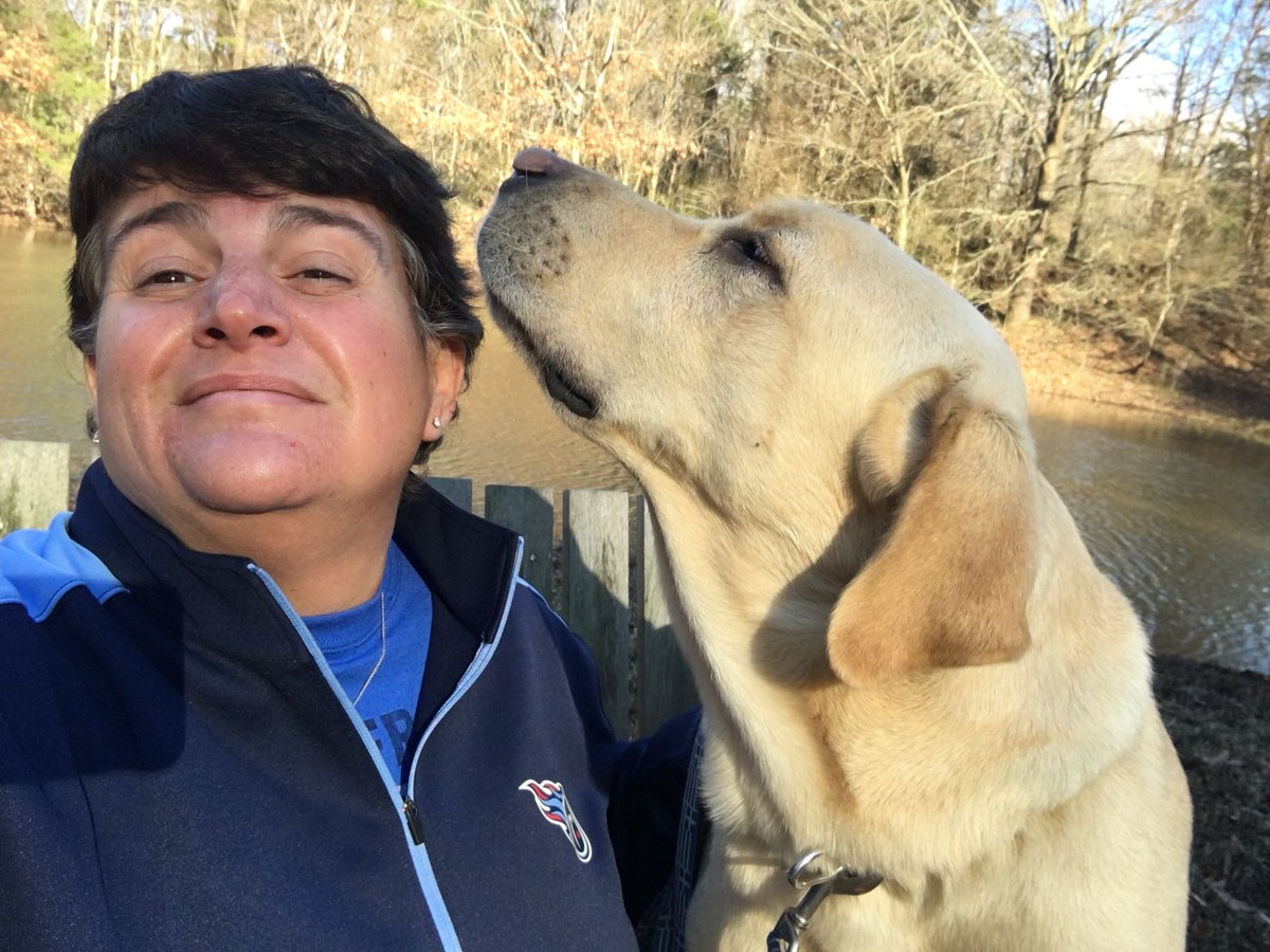 GeorgiaTouliat's tweet image. Me and Governor kind of day! #TitanUp #BeatPats #NFLWildCard