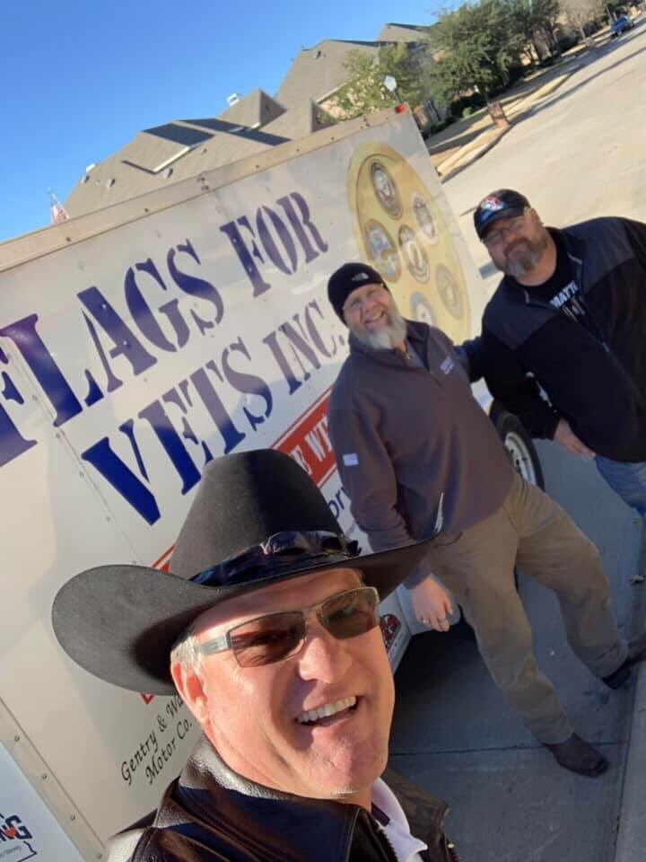 flagsforvets1's tweet photo. First one of 2020, Myers Jackson, USMC and #410. Welcome to the family Devildog! #firstroadtripofthenewyear #honoringthosewhoserved #flagsforvets #USA https://t.co/7Crd7fa5Nw
