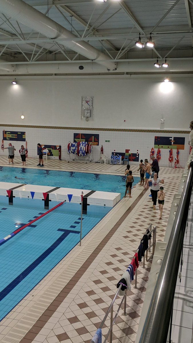 6thFBScouts's tweet photo. We're having our annual session of #swimming trials and badge work at @InspireAllUK #Furzefield Centre #SkillsForLife https://t.co/4H6HJ8046W