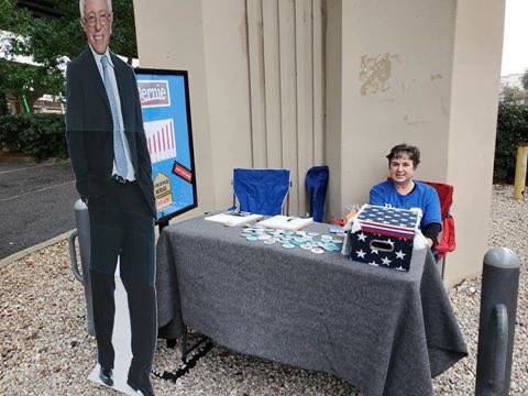 FL4Bernie2020's tweet photo. Jacksonville for Bernie tabling at the Riverside Arts Market, passing out free bumper stickers and buttons!! #FloridaForBernie #Jax #Duval #FlaPol #RAM #OrganizingForBernie https://t.co/o3gUQGtFje
