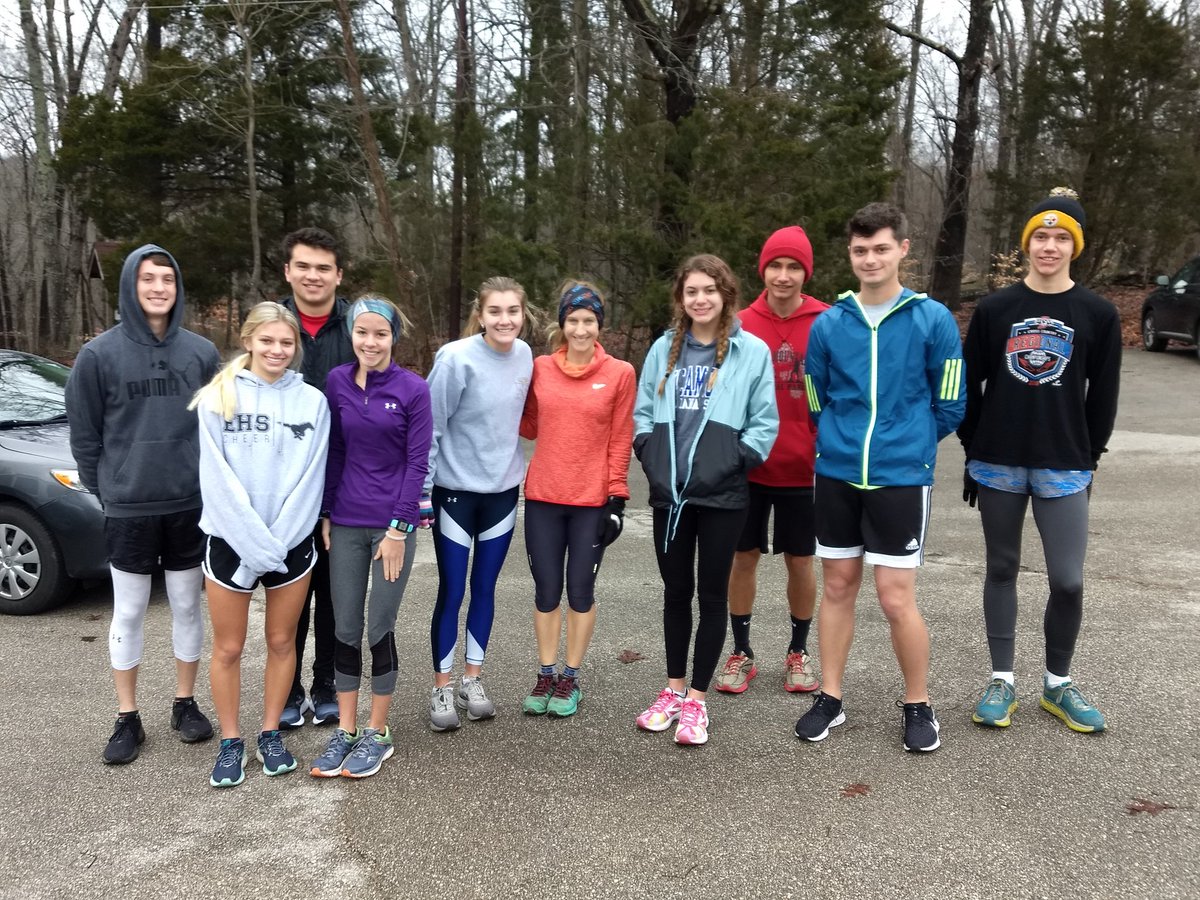 Great to see this group's excitement and enthusiasm for getting better!  Wrapping up Christmas break with a nice trail run.