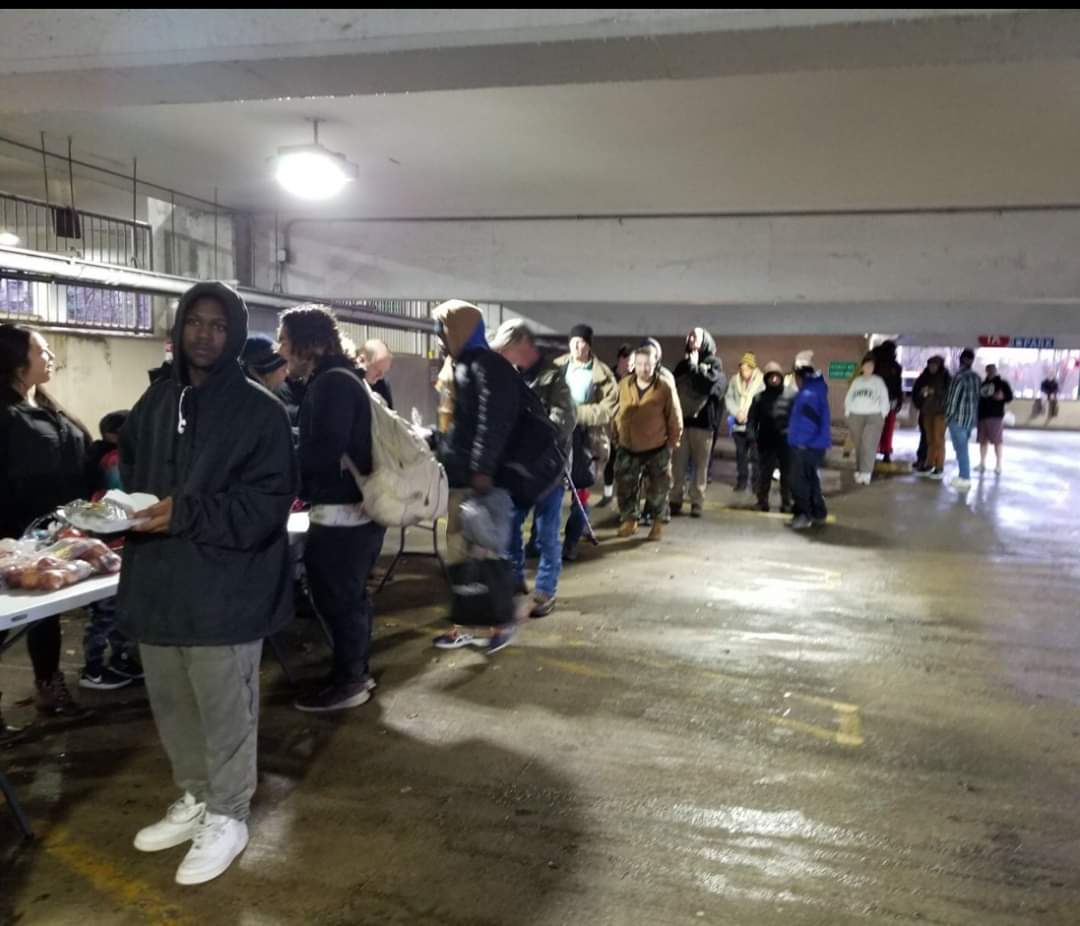 TinyHousesGSO's tweet photo. Thank you to Awestruck Church and C4 Church for serving our Breakfast 4 Our Friends. We are so grateful to all churches and volunteers who help every Saturday morning. Thank you Kevin Carter for serving on the board &amp; help with serving our friends. #tinyhouse #B4OF #Greensboro https://t.co/MS5CD9UNd1