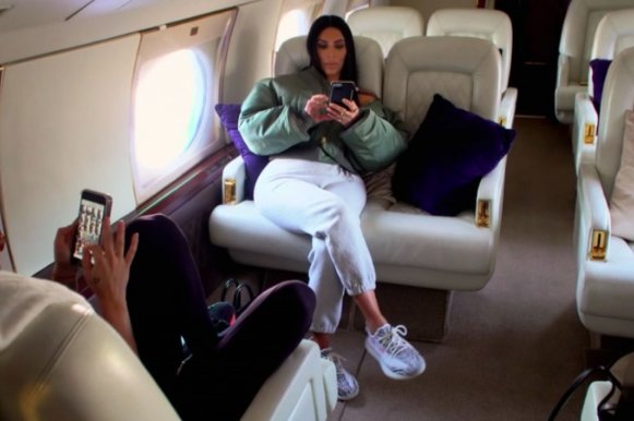 I guess flying everywhere in a private jet doest add to climate change..

If she had brains she'd be dangerous.. btw her fans are just as stupid.. "well said, kim"?.. "you're the best, Kim"

Bimbos!!!