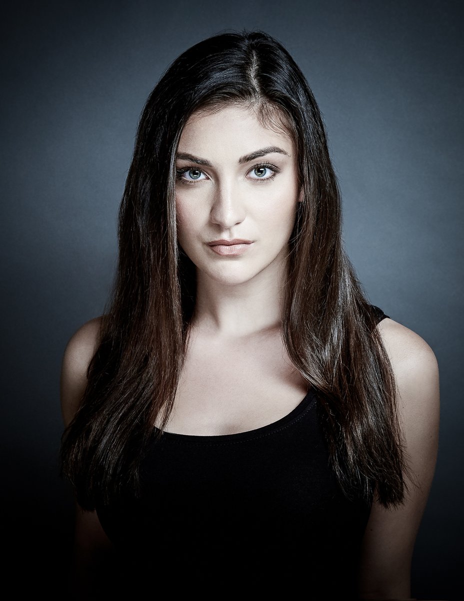 hillpeppard's tweet photo. The banner shot with actress Jessica Barrera. Makeup and Hair by Samantha Marchione  #torontoheadshots #torontoactress #headshots #periodlook #torontoactor https://t.co/xVZvZ0ca23