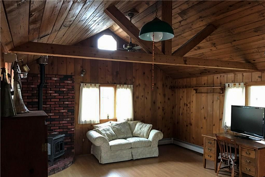 HommatiNetwork's tweet photo. 55 Case Road, Burlington, CT 06013
https://t.co/py2hw3xPRc
#Hommati #ctrealestate #homesforsale #connecticuthomes #ctrealty #fairfieldcounty #fairfieldcountyrealestate https://t.co/adVUsTBgZ2