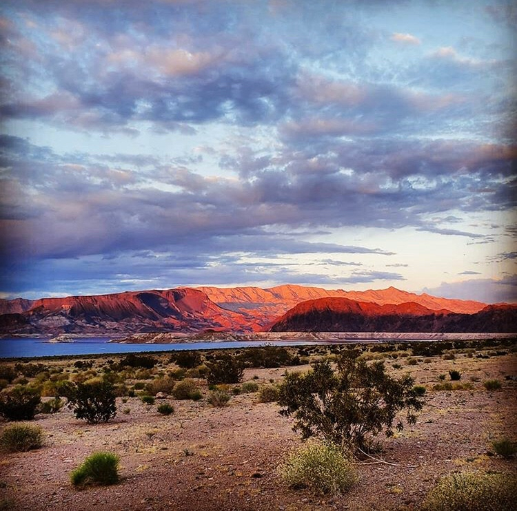lakemeadnps's tweet photo. Today we celebrate, "The town that built the Hoover Dam." Boulder City became an officially incorporated on January 4, 1960.⁠
⁠
Happy 60th Birthday Boulder City! https://t.co/IWN4tzZKaE