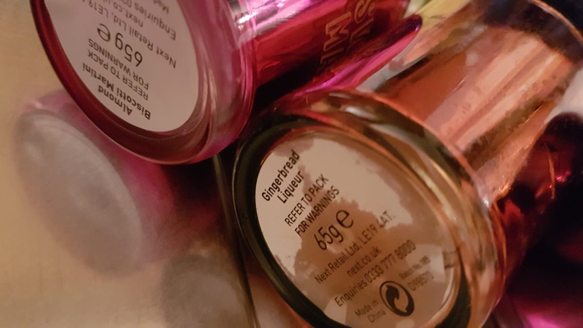 kbains93's tweet photo. @nextofficial Hi Next, received a set of your scented candles as an xmas present. Once lighted and left be, it happened to pop and burn through the candle holder leaving a nice mark on my mantle piece. Good job i was awake....Please contact me!! https://t.co/VVHsWM3z9h
