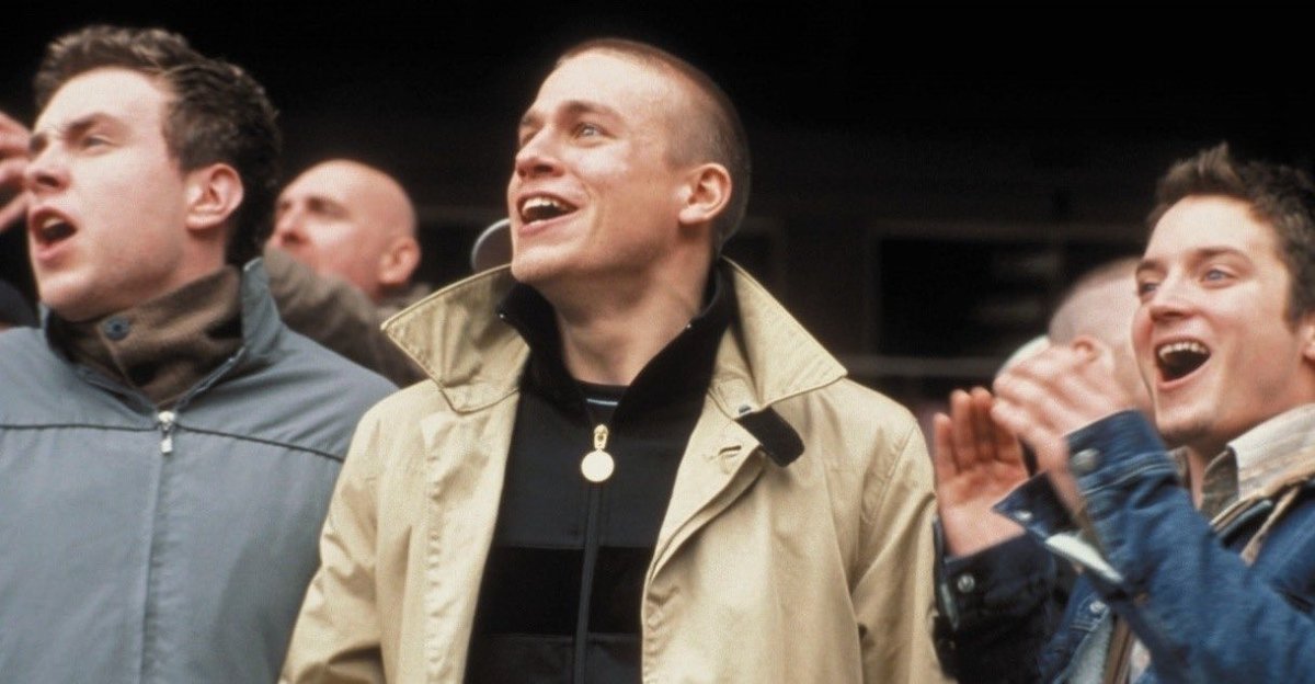 хулиганы зеленой улицы на русском. питт хулиганы зеленой улицы. хулиганы фильм 2005 чарли ханнэм. хулиганы 2 фильм. Ross mccall хулиганы зеленой улицы.