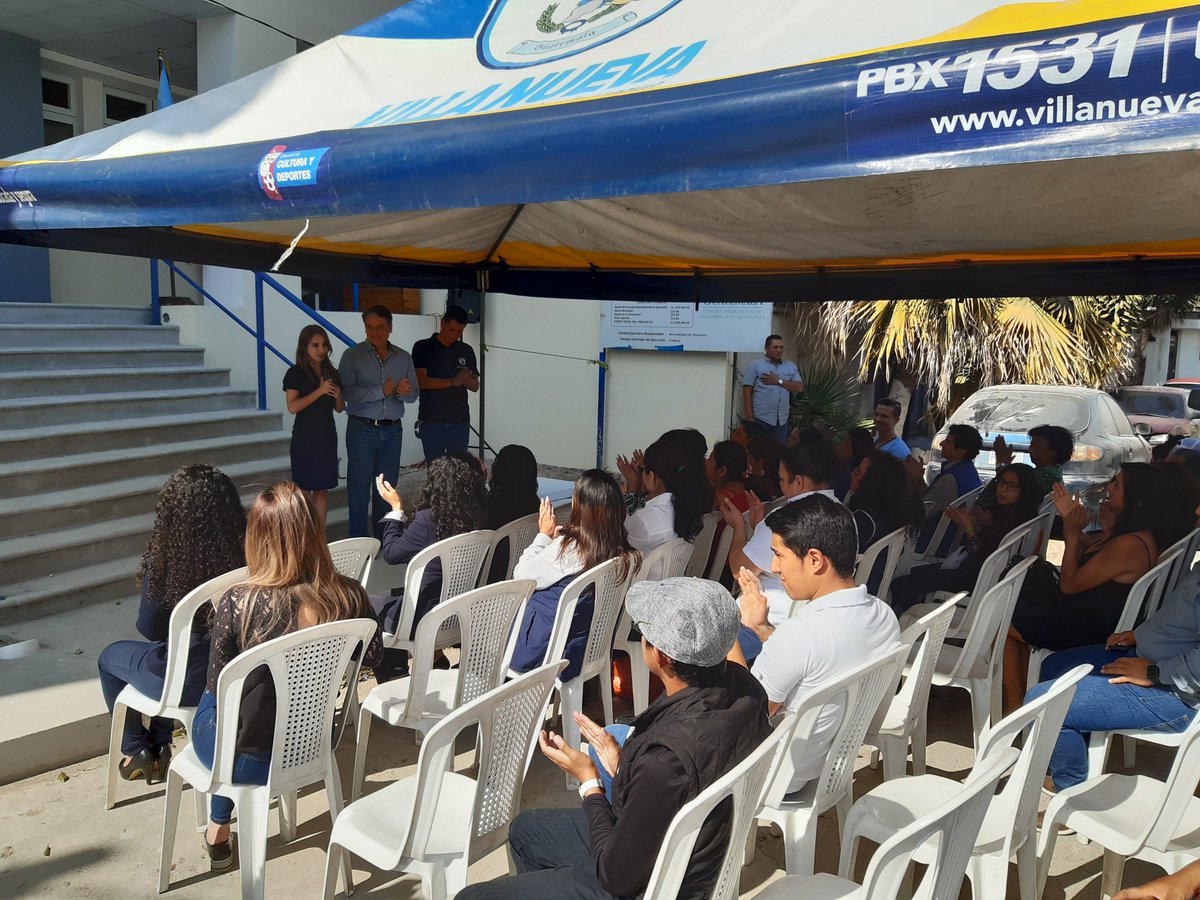 MuniVillaNueva's tweet photo. El alcalde @EdwinEscobarGT entrega el Centro de Prevención y Atención a la Violencia contra la Mujer y Jóvenes, en la zona 5. #VN100X100 @DMMVillaNueva https://t.co/aapFdyzMk0