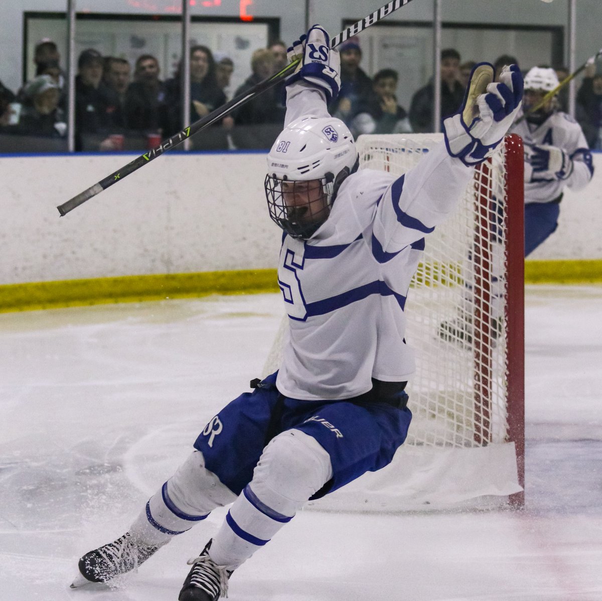 Salem Varsity Hockey tweet media