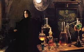 Always_SnapeHP's tweet photo. #30dayHarryPotterchallange Day 6
Fave Subject... Potions Class #HarryPotter #Potions https://t.co/Jx4mdvA0J7