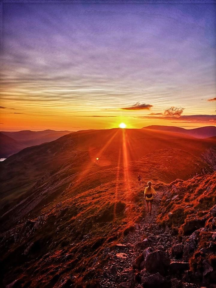 El_CapitanoCVFR's tweet photo. HUGE congratulations to John Allan @jsallan918 The winner of the @sportsshoes_com #GetAPic Photography Competition 2019! John's entry (featured) was selected by every person on the judging panel!
To see all the entries, CLICK on the link below...
https://t.co/4RyCh5QBD5 https://t.co/PkIIRTMhjZ
