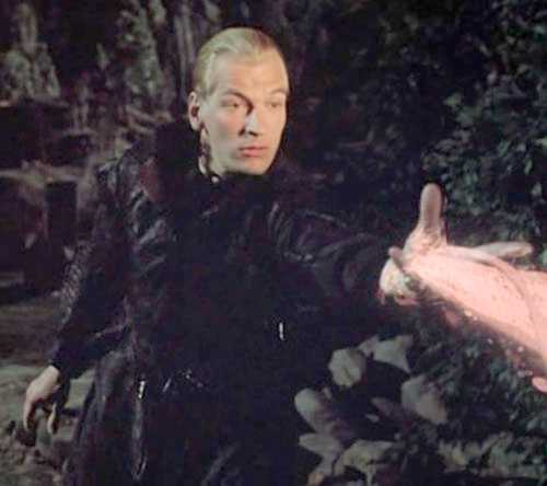 Happy 62nd birthday to Julian Sands, star of WARLOCK (1989)! 