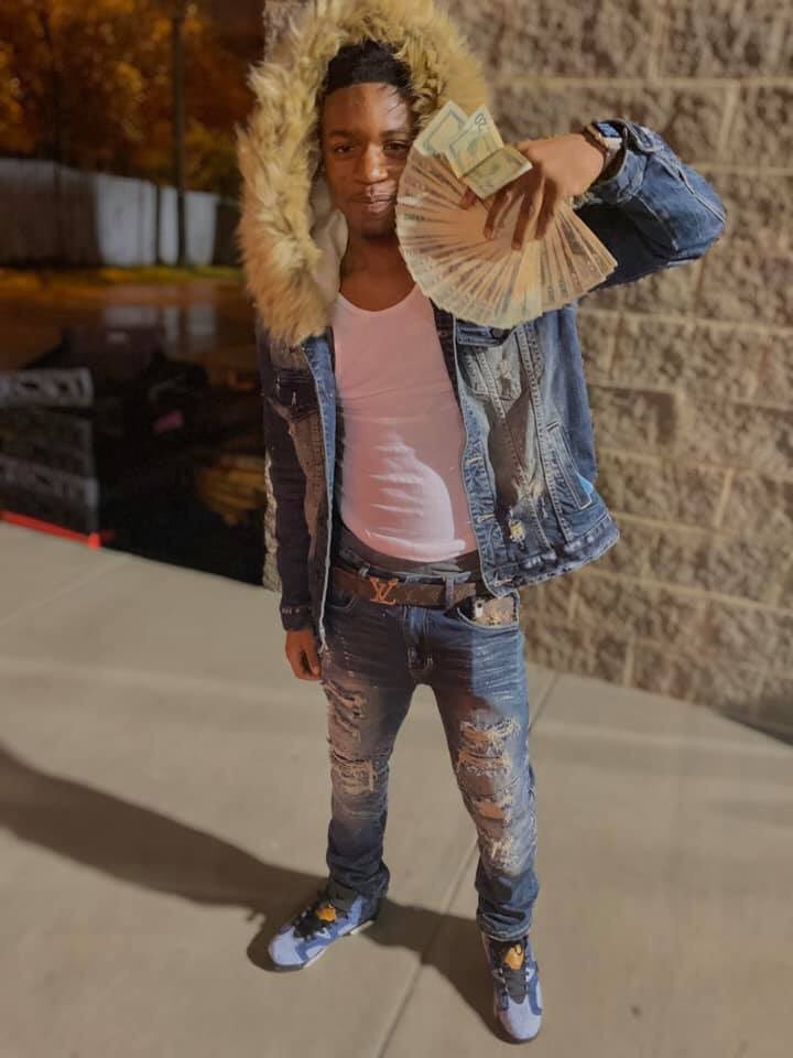 freaky2x_'s tweet photo. Hacked... Single where da babies at #FreeWook #LLGoCrazy 🎯🎯👀 https://t.co/XCkxYLHGVq