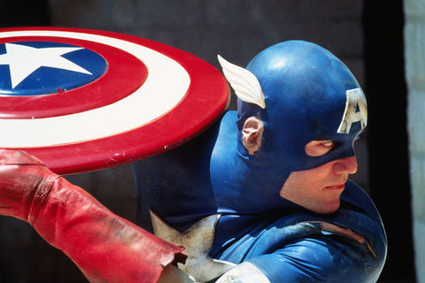 鰻船長 字幕も無い1990年版 キャプテンアメリカ を観た 内容より思ったより観れた事に驚き 日本語版blu Rayが今月発売予定だけど検索しても見つからないのは何故 キャプテンアメリカ キャプテンアメリカレッドスカルの野望 キャプテンアメリカ卍