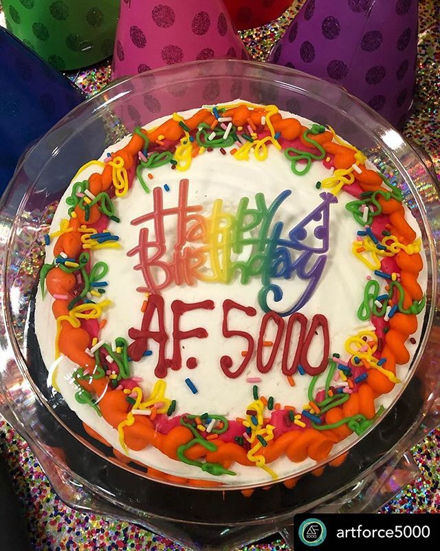 artbypizzaface's tweet photo. Happy birthday to us! The Art Force is one year old 👶🏻🍼 Posted @withrepost • @artforce5000 Today we're hosting a birthday party in honor of our one year anniversary! May 2020 bring more art, more stories, and lots of fun 🎉 Stay tuned for upcoming eve… https://t.co/wv22JdLaUV https://t.co/yWSROGuaCV