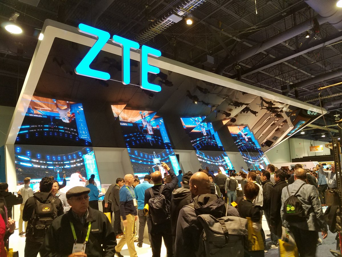 ZTE_Community's tweet photo. A few memories of CES's past... https://t.co/7iUcgq1y6r