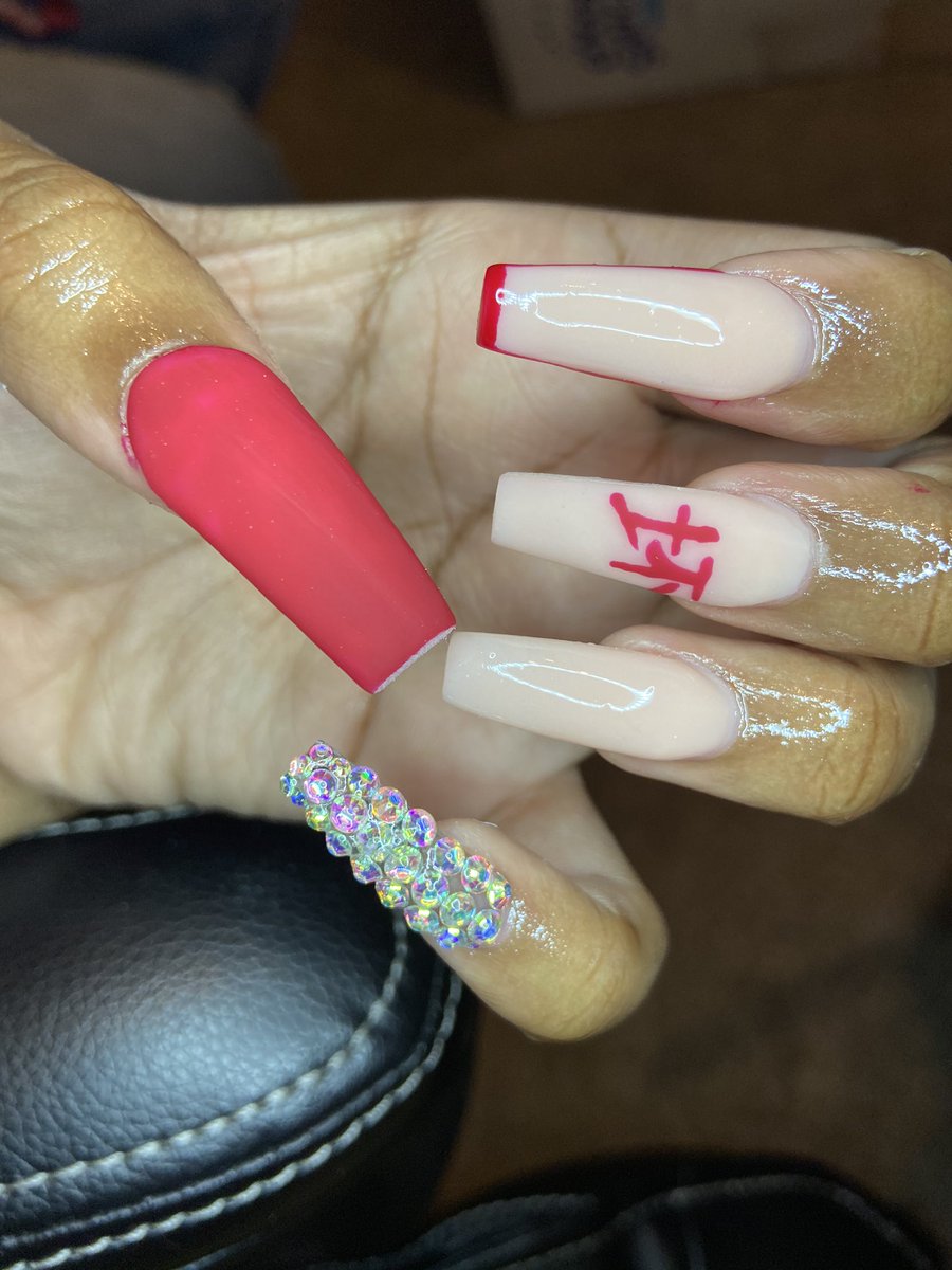 AriThePretty_'s tweet photo. #uganailtech #athensnailtech https://t.co/dkOK9469mZ