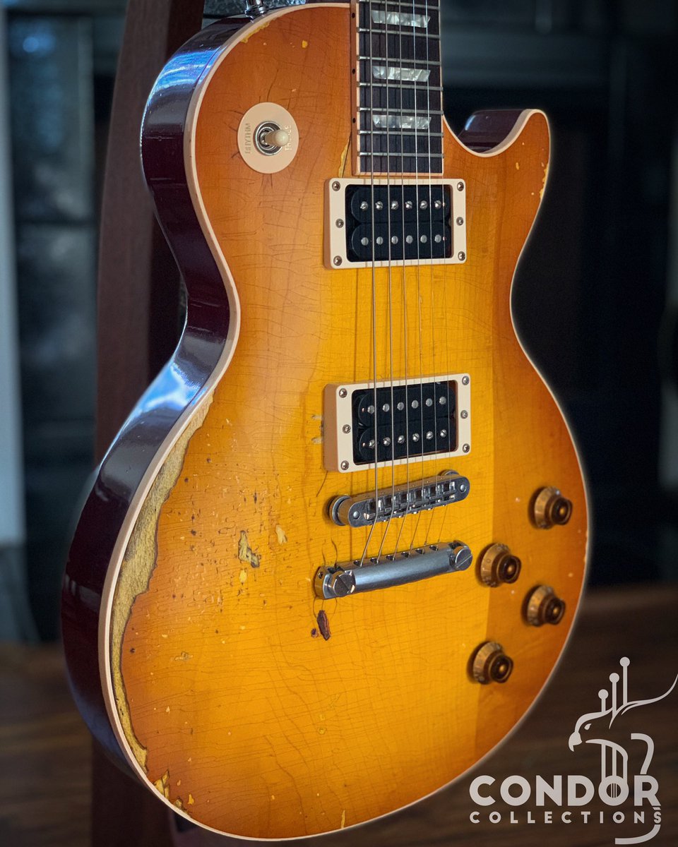 Les Paul Strd ‘87 Inspired Aged

#slash #gibsunday #gunsnroses #gibsoncustomshop #gibsonguitars #slashsignature #rocknroll #guitar #guitarplayer #gnfnr #rnfnr #music #musicians #lazoo #redmonkey #seymourduncan #californiacondor #californiacondors gibsoncustom #slasher #smkc