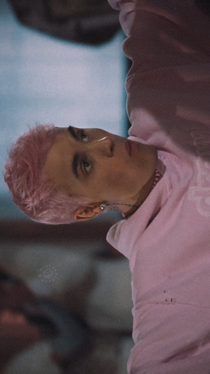 Lockscreens 🌹 tweet media