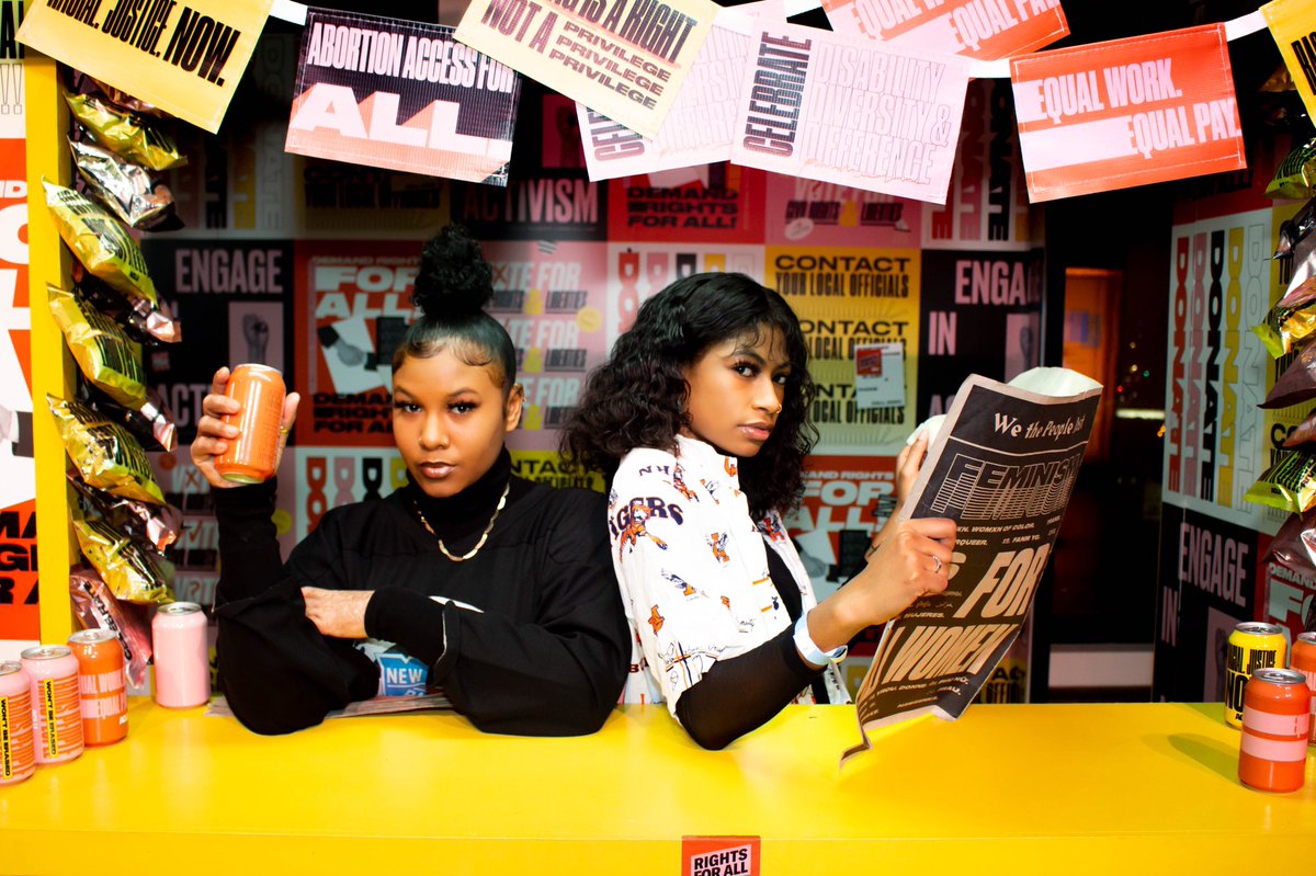 TheLacedProject's tweet image. 2020 energy 🤩LACED💫 12.9.19 Photographed and edited  by @datboical #ANewVibeThroughANewLens
•
•
•
#NYC #UrbanModeling #NYCfashion @ltrainvintage @lowcastelords #colorplay #NewVibe #photography #LtrainVintage #popup  #Retro #Photoshoot #Aesthetic #art  #EdgyThemed