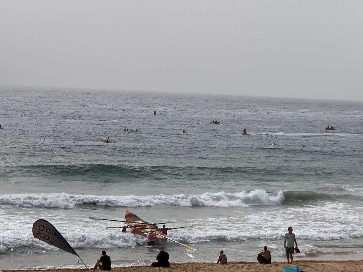 manifold12's tweet photo. Newport swim this morning https://t.co/u9LjwAKXeb