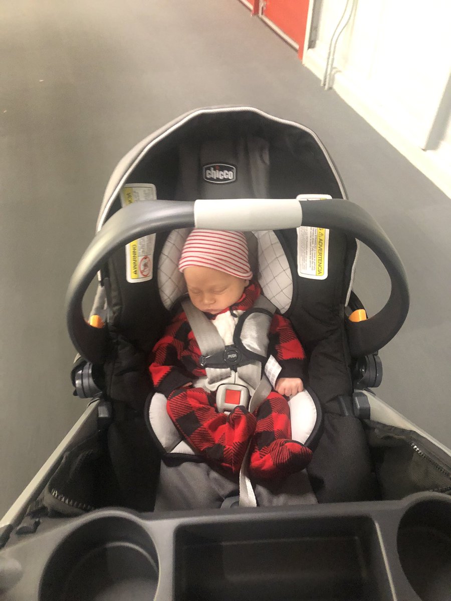 coachKBrandy's tweet photo. Got to meet my guy, take him for a walk, and dance to pregame music! #Ayech @CoachWoody23 @Kristin_Wodrich https://t.co/r4V822Tk7h