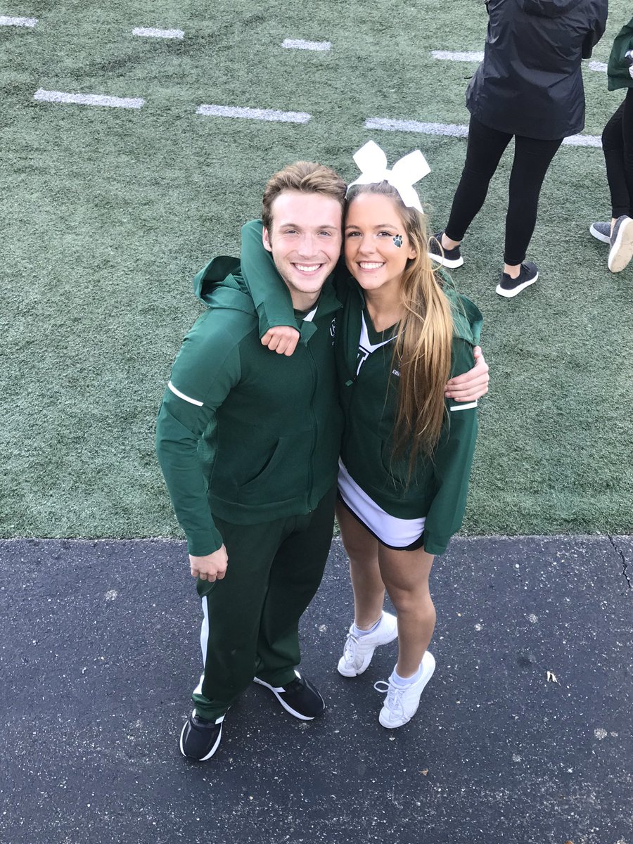 GraceHellmann's tweet photo. potato bowl champs to finish up my first collegiate football season🥔 #gocats https://t.co/1npYfLAkJF